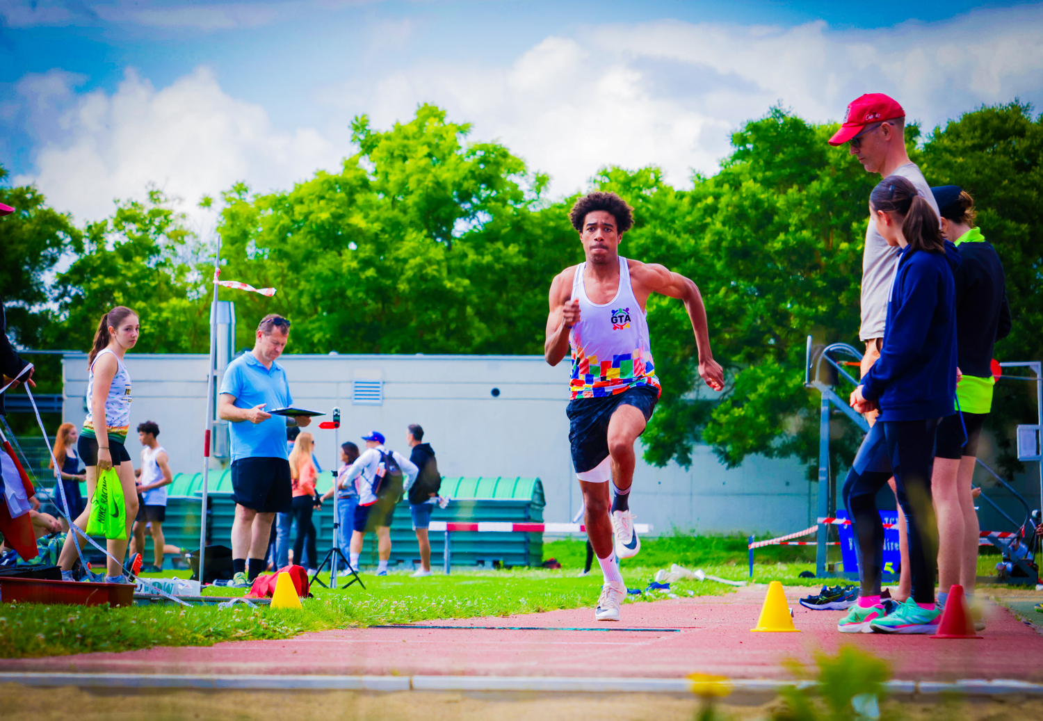 grand-toulouse-athletisme-athlete-saut