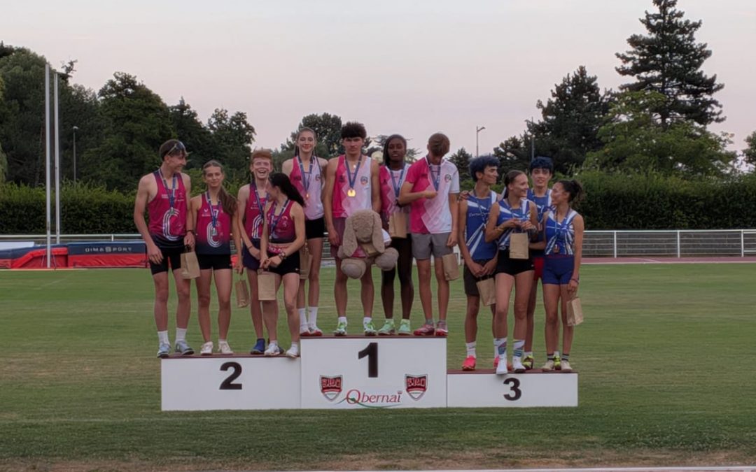 Record de France et titre national pour le relais mixte minimes 8-2-2-8 🤩
